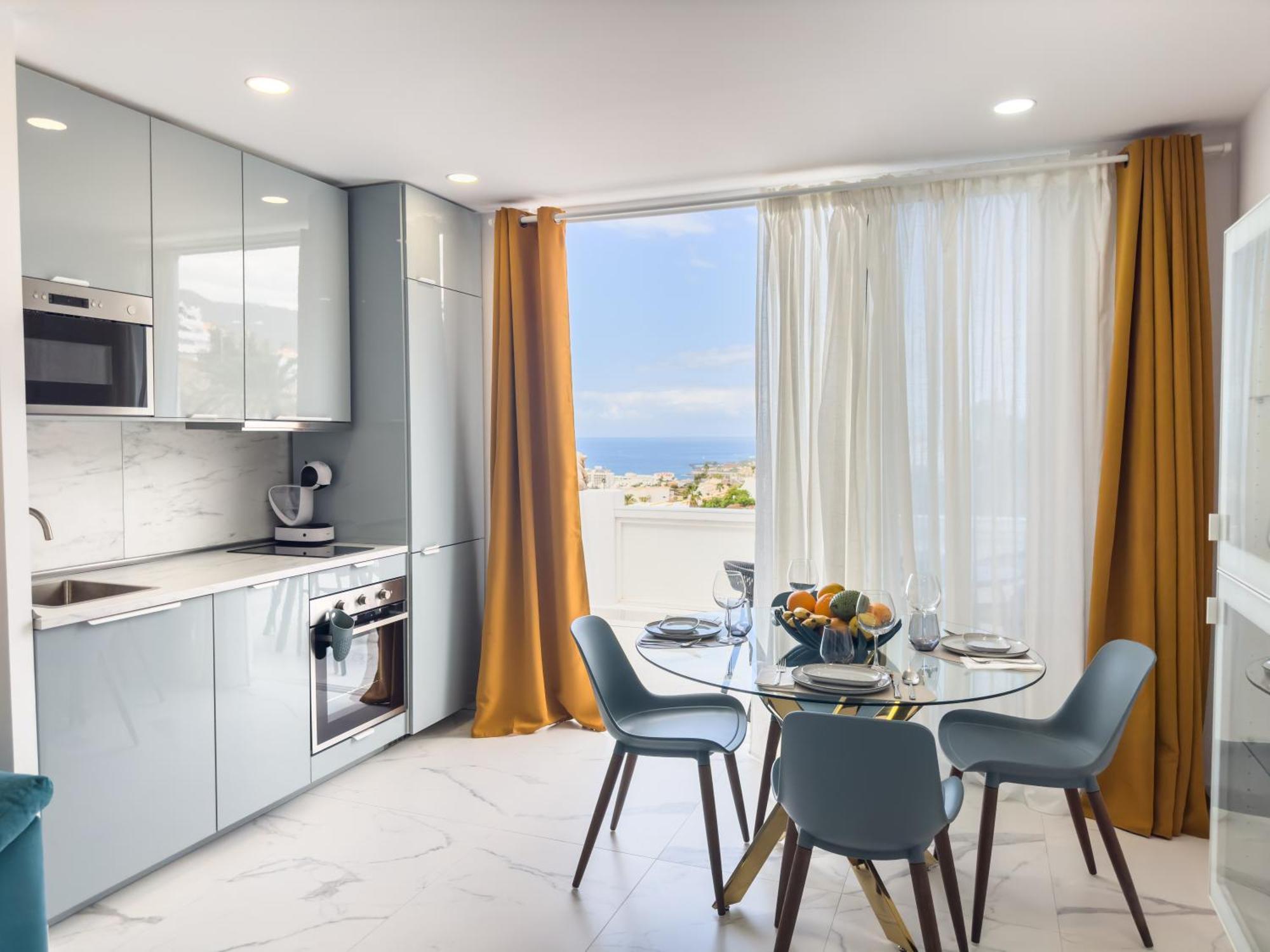 Apartment Ocean View In *